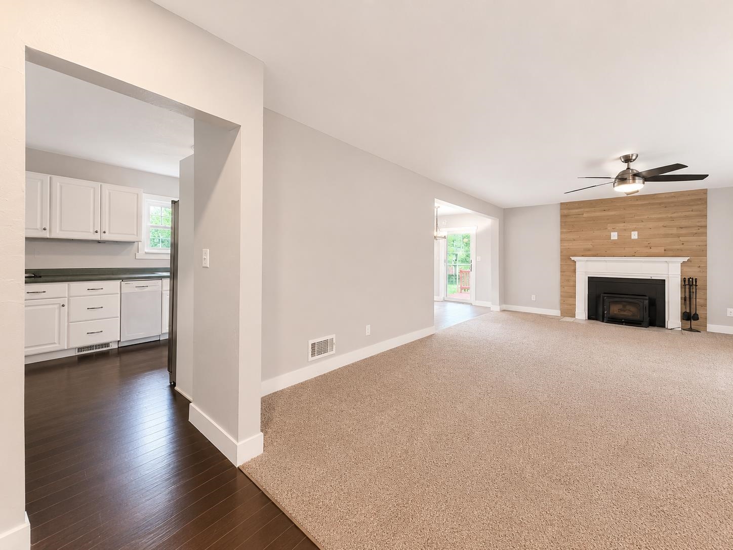 401 John Street Ripon, WI 54971 - Photo 5 of 70
