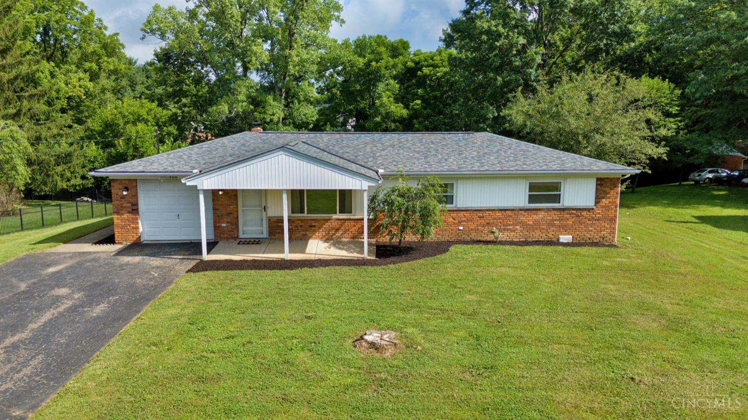 906 Shayler Road Cincinnati, OH 45245 - Photo 18 of 26 Gallery Image 18