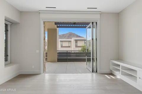 $2,999,900 | 5541 East Stella Lane, Paradise Valley, AZ 85253