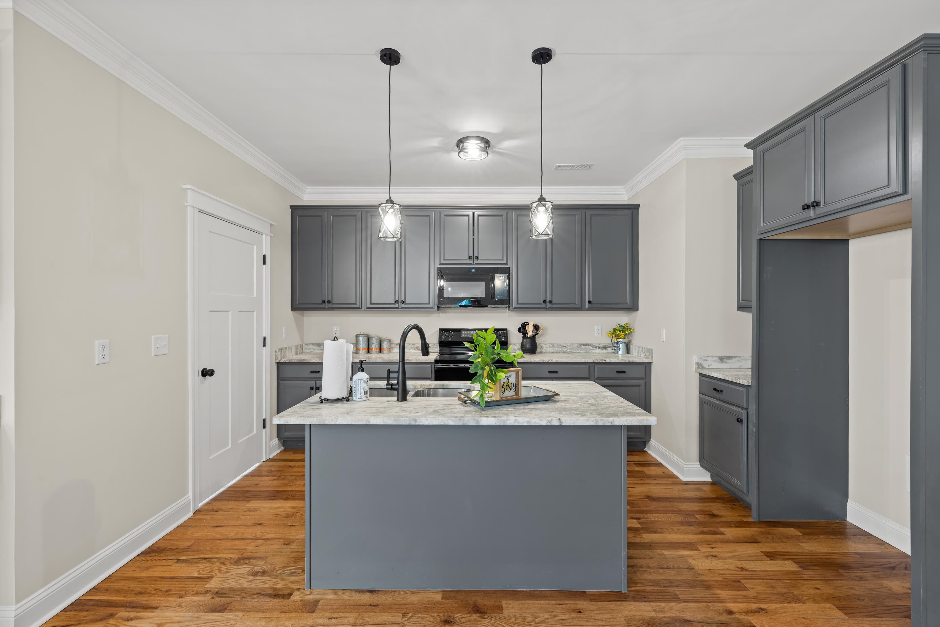 2524 Belvue Road Waynesboro, VA 22980 - Photo 15 of 75