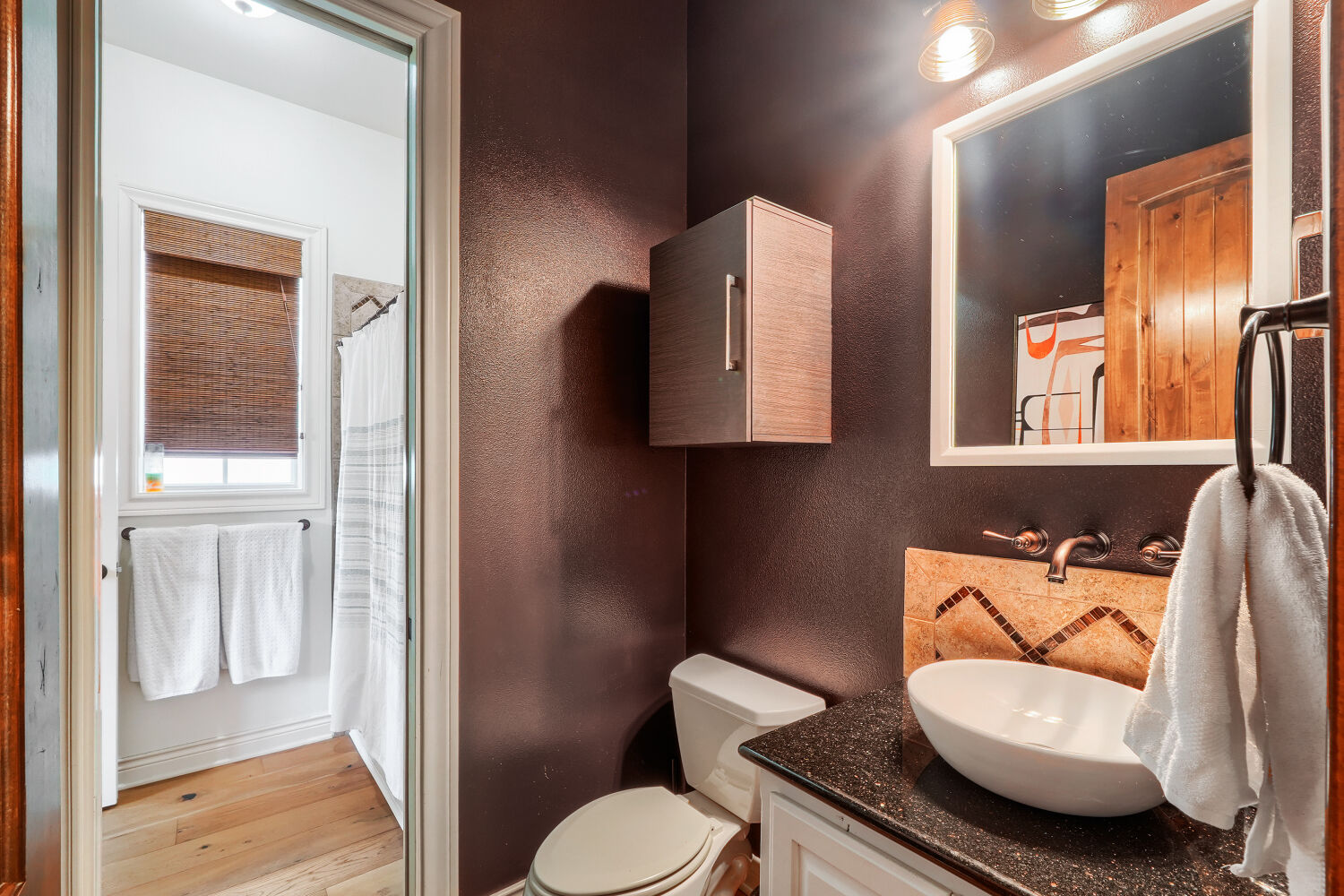 701 Hurst Creek Road Lakeway, TX 78734 - Photo 18 of 37 Full bathroom adjacent to bedroom #2 downstairs