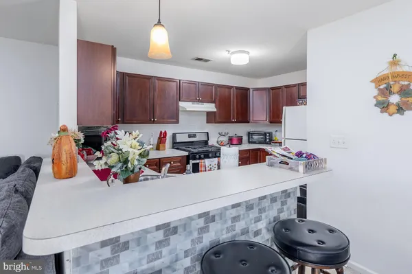 $259,999 | 125 Lionheart Lane, West Deptford, NJ 08086