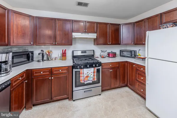 $259,999 | 125 Lionheart Lane, West Deptford, NJ 08086