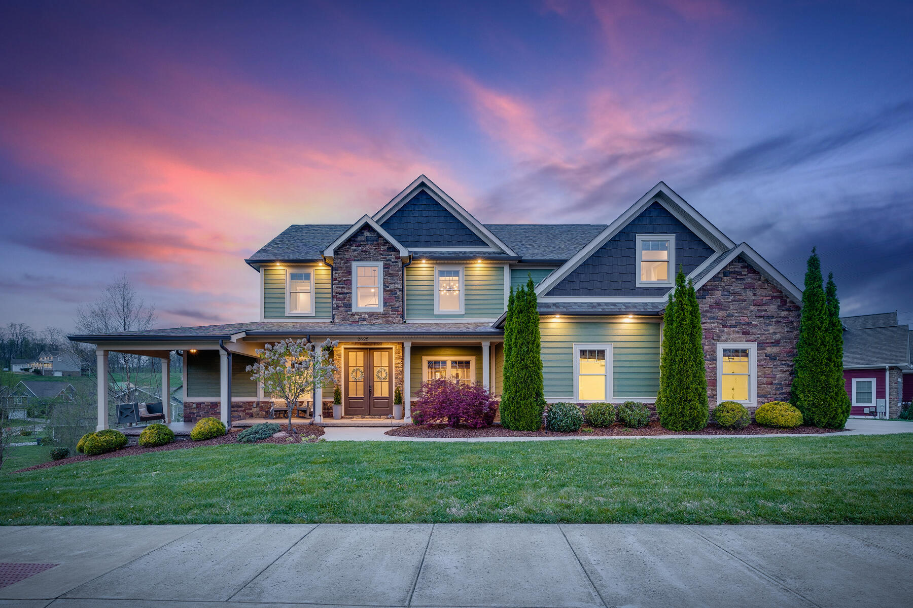 2625 Edinburgh Channel Road Kingsport, TN 37664 - Photo 1 of 104 001