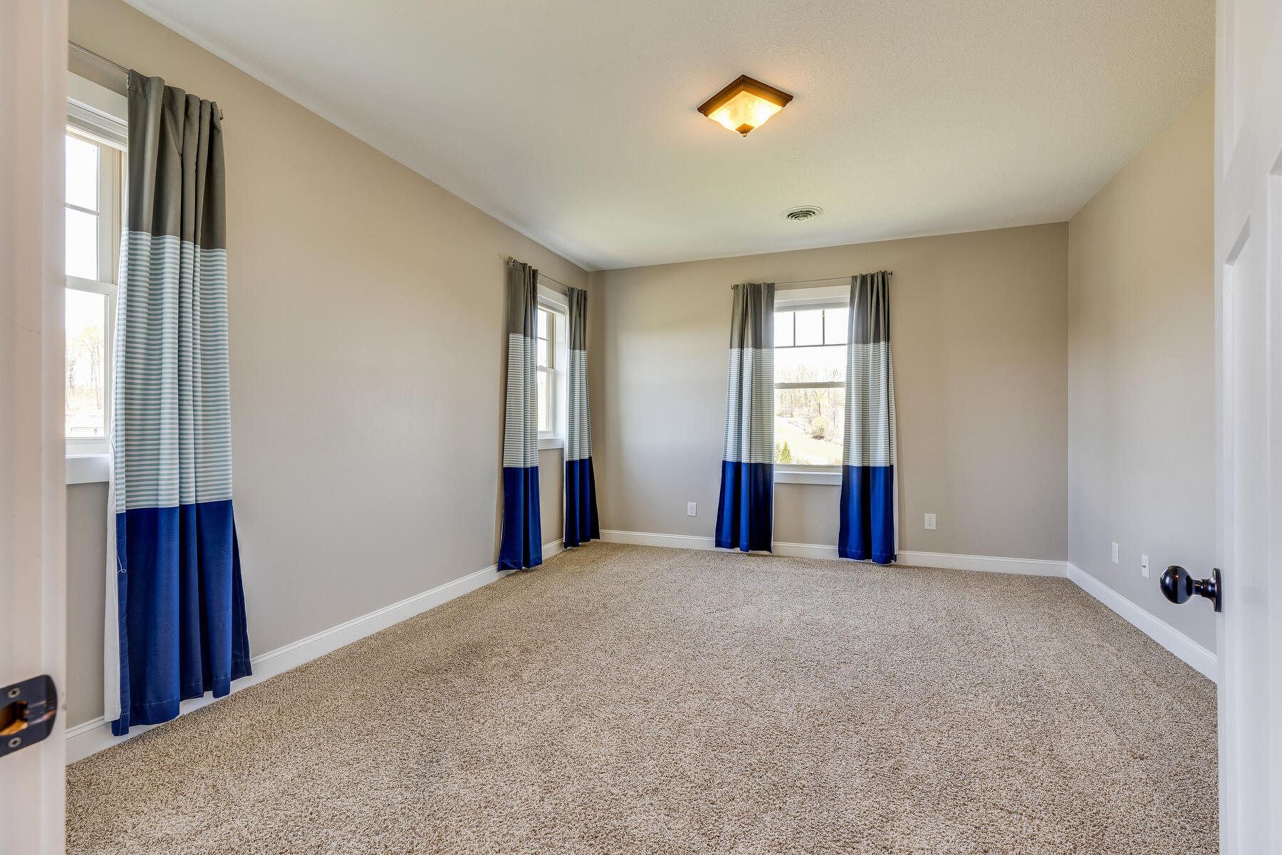 2625 Edinburgh Channel Road Kingsport, TN 37664 - Photo 44 of 104 139
