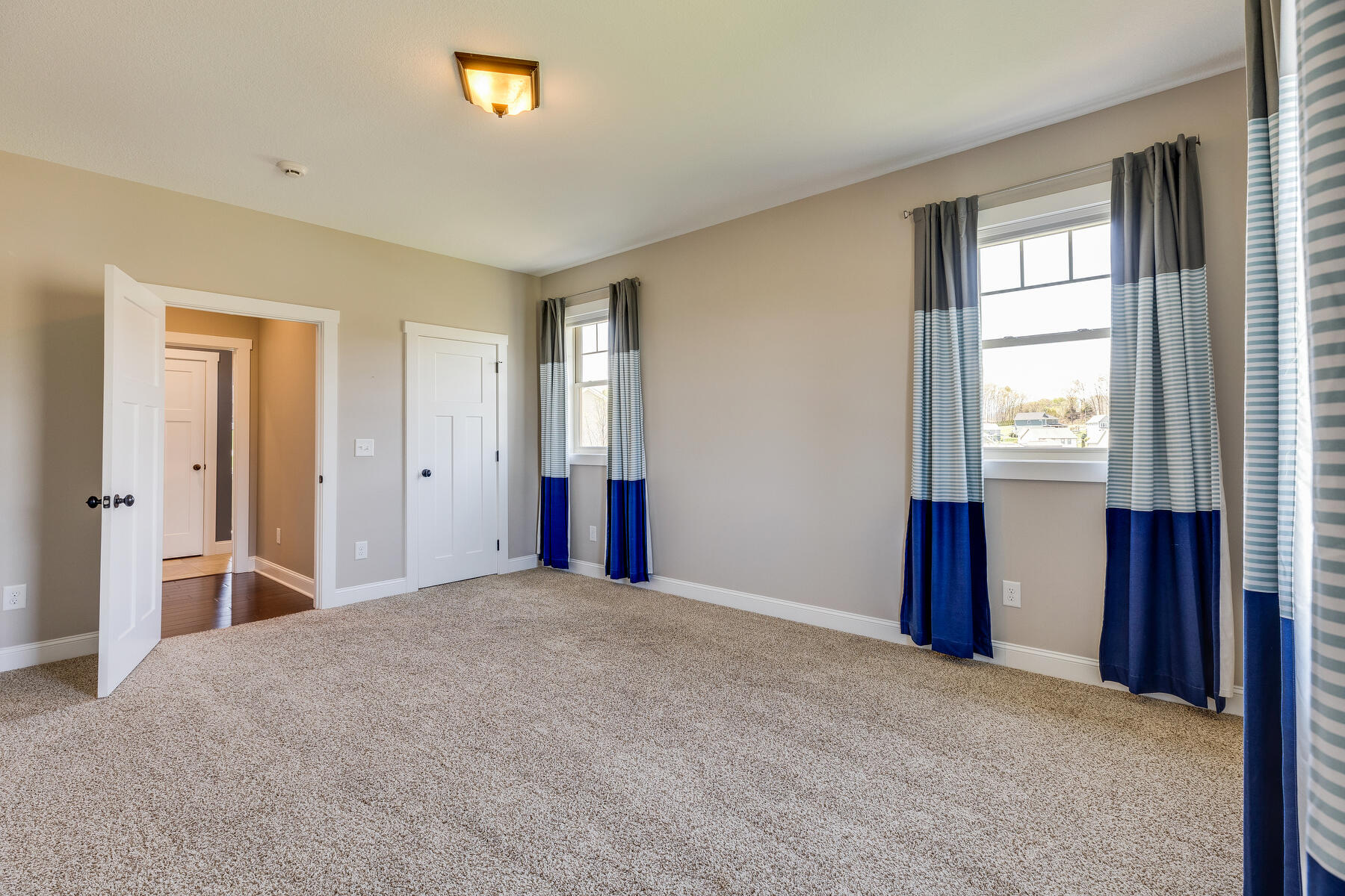 2625 Edinburgh Channel Road Kingsport, TN 37664 - Photo 46 of 104 141