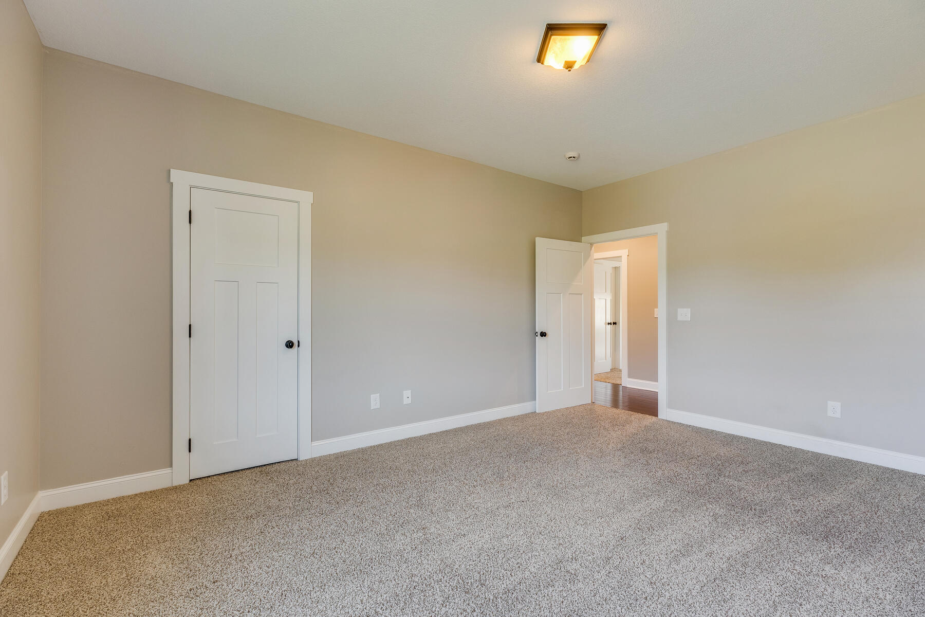 2625 Edinburgh Channel Road Kingsport, TN 37664 - Photo 53 of 104 146