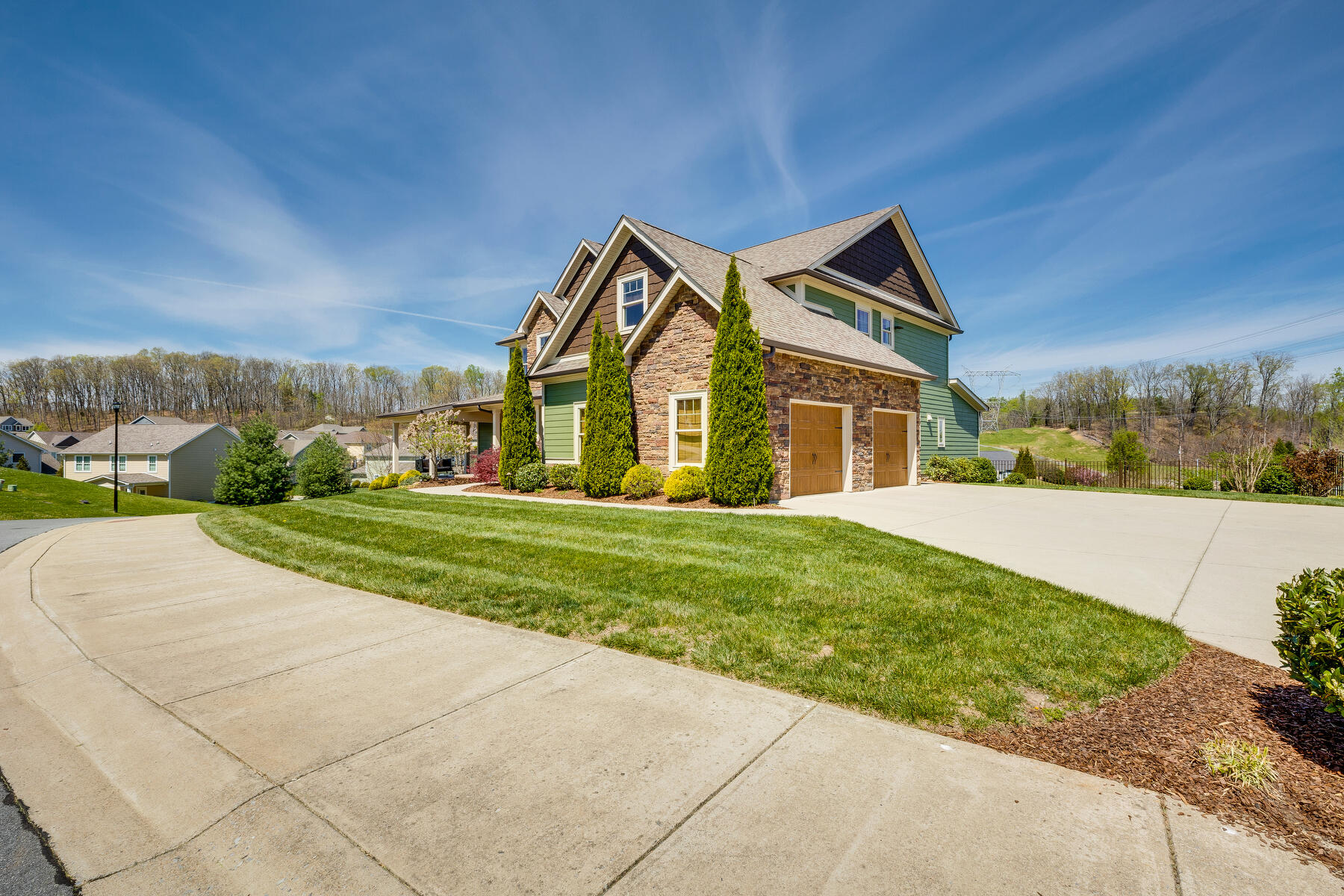 2625 Edinburgh Channel Road Kingsport, TN 37664 - Photo 6 of 104 102