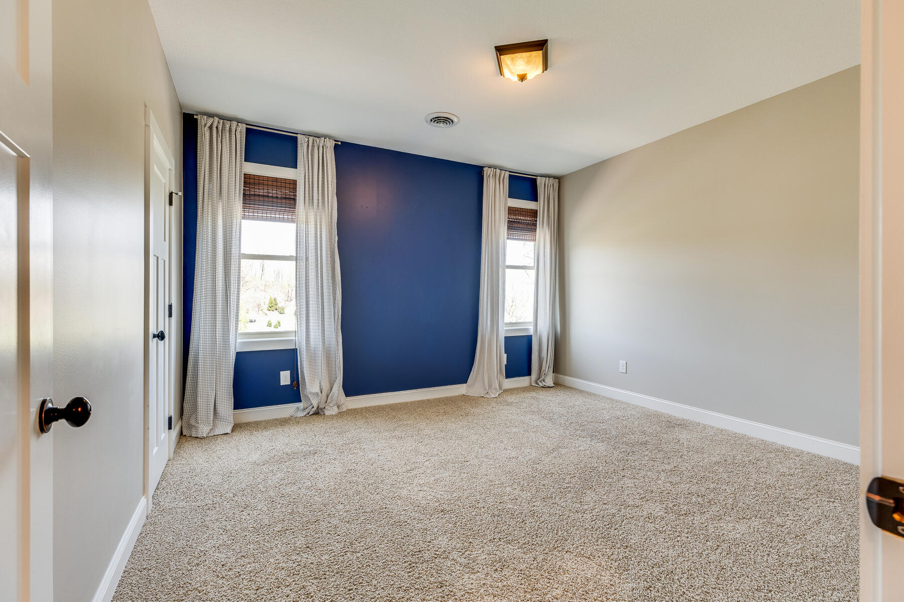 2625 Edinburgh Channel Road Kingsport, TN 37664 - Photo 61 of 104 152