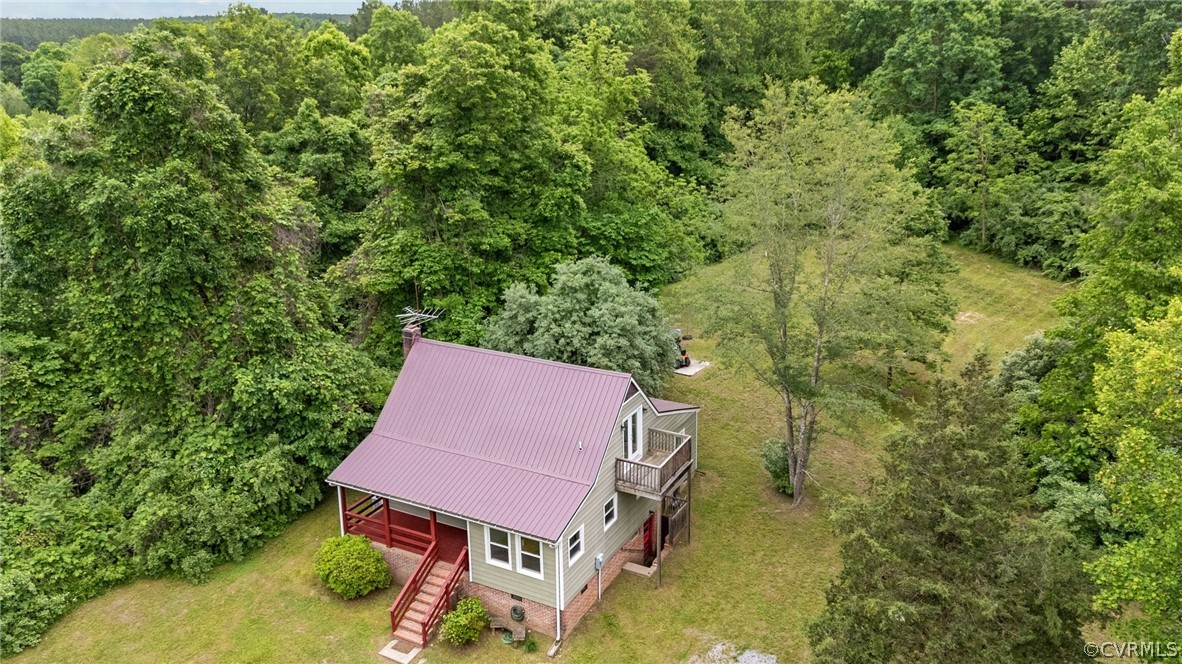 1692 Miller Lk Road Rice, VA 23966 - Photo 34 of 35 an aerial view of a house with swimming pool and sitting space