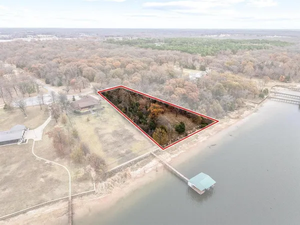 a view of a yard with an outdoor space