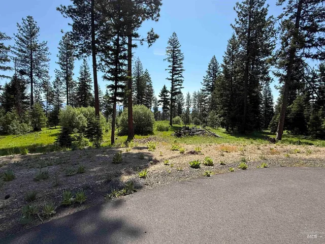 $399,900 | 48 Bella View Drive, McCall, ID 83638