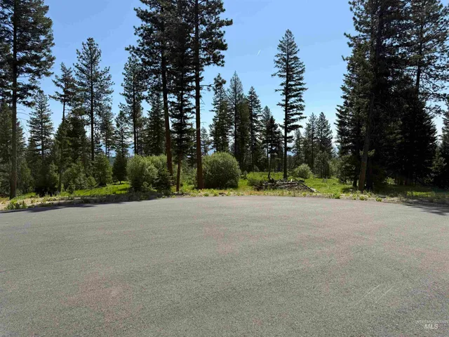 $399,900 | 48 Bella View Drive, McCall, ID 83638