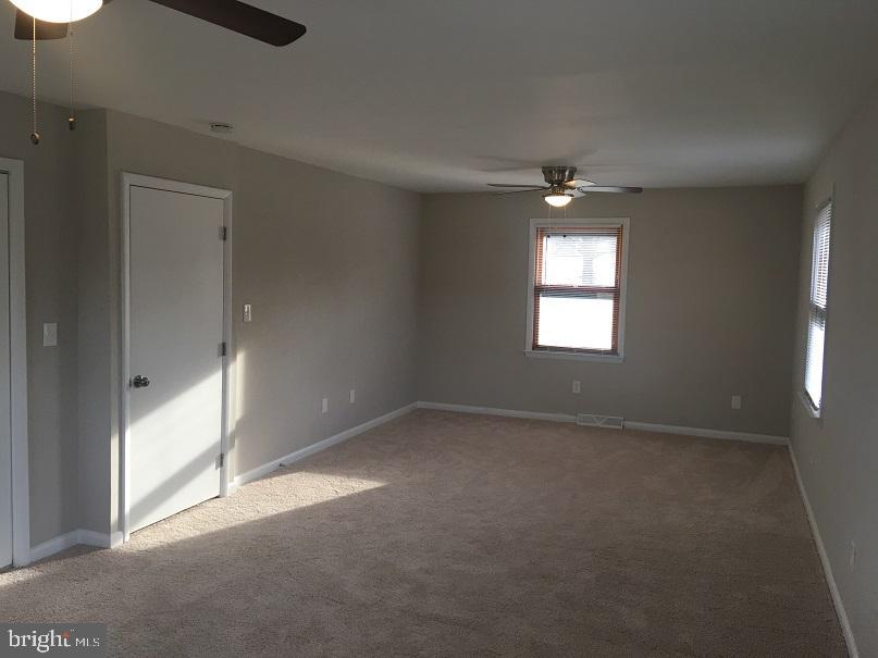 3802 Mills Road Sharpsburg, MD 21782 - Photo 14 of 21 master bedroom