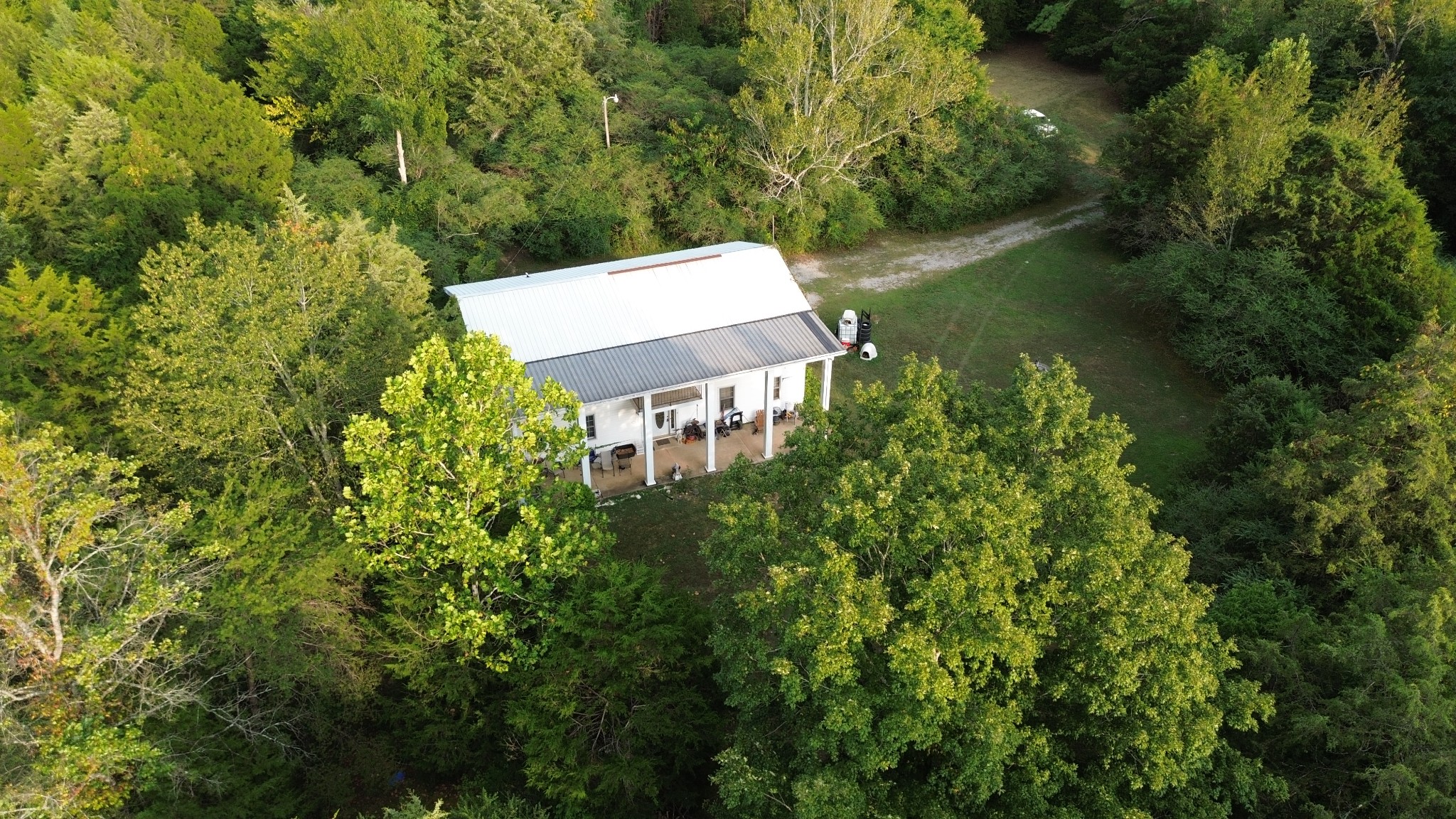2125 Whitson Bend Road Centerville, TN 37033 - Photo 2 of 44 Gallery Image 2