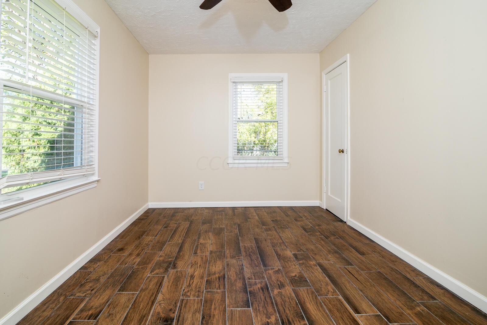 2393 Lindale Road Columbus, OH 43224 - Photo 20 of 42 2393 Lindale-20