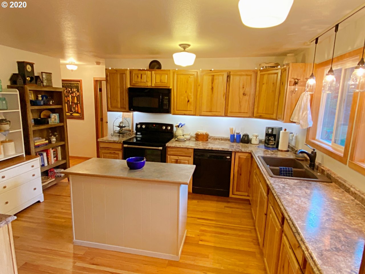 91 Little Mountain Road Trout Lake, WA 98650 - Photo 10 of 29 Gallery Image 10