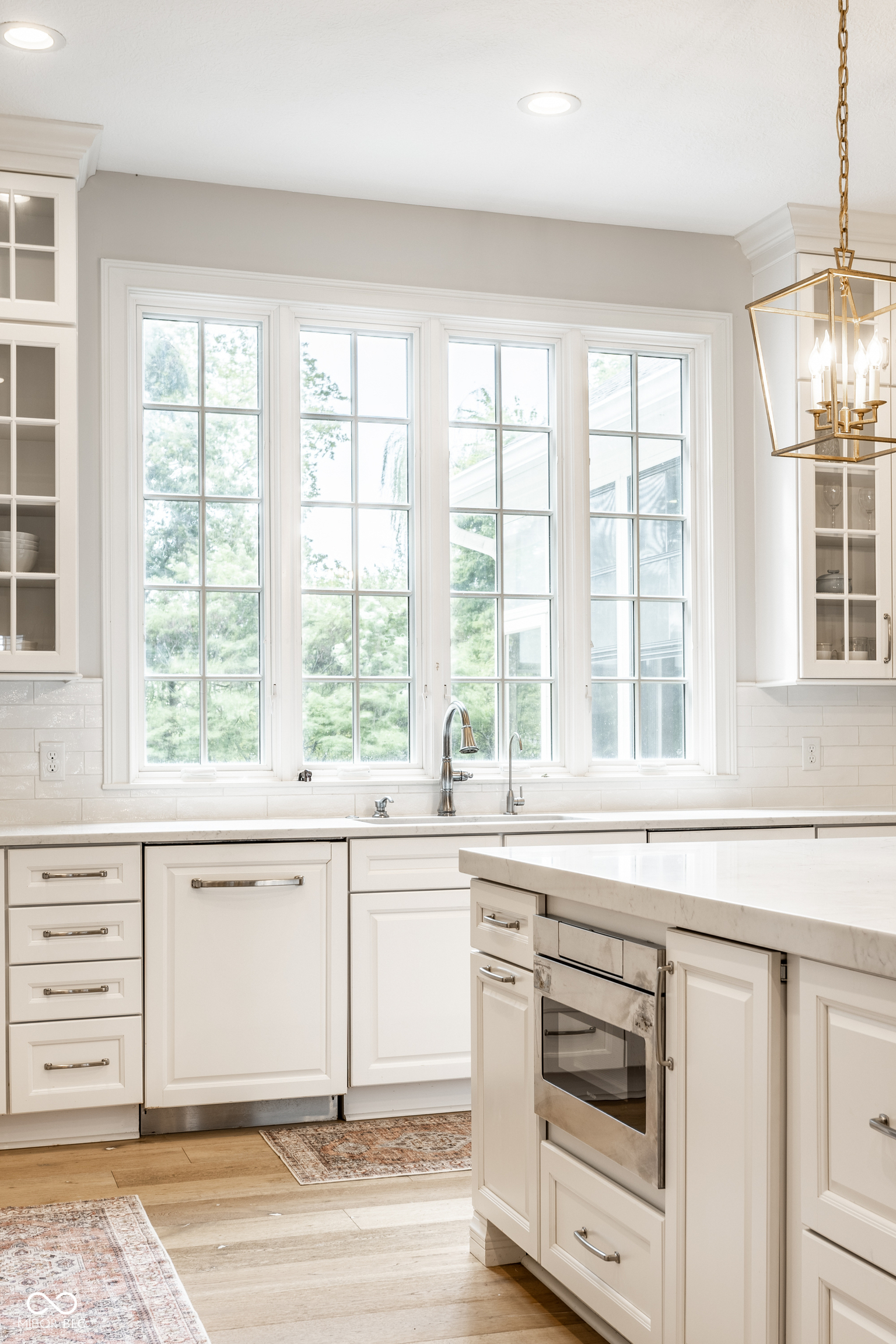 2225 Finchley Road Carmel, IN 46032 - Photo 9 of 29 Gallery Image 9