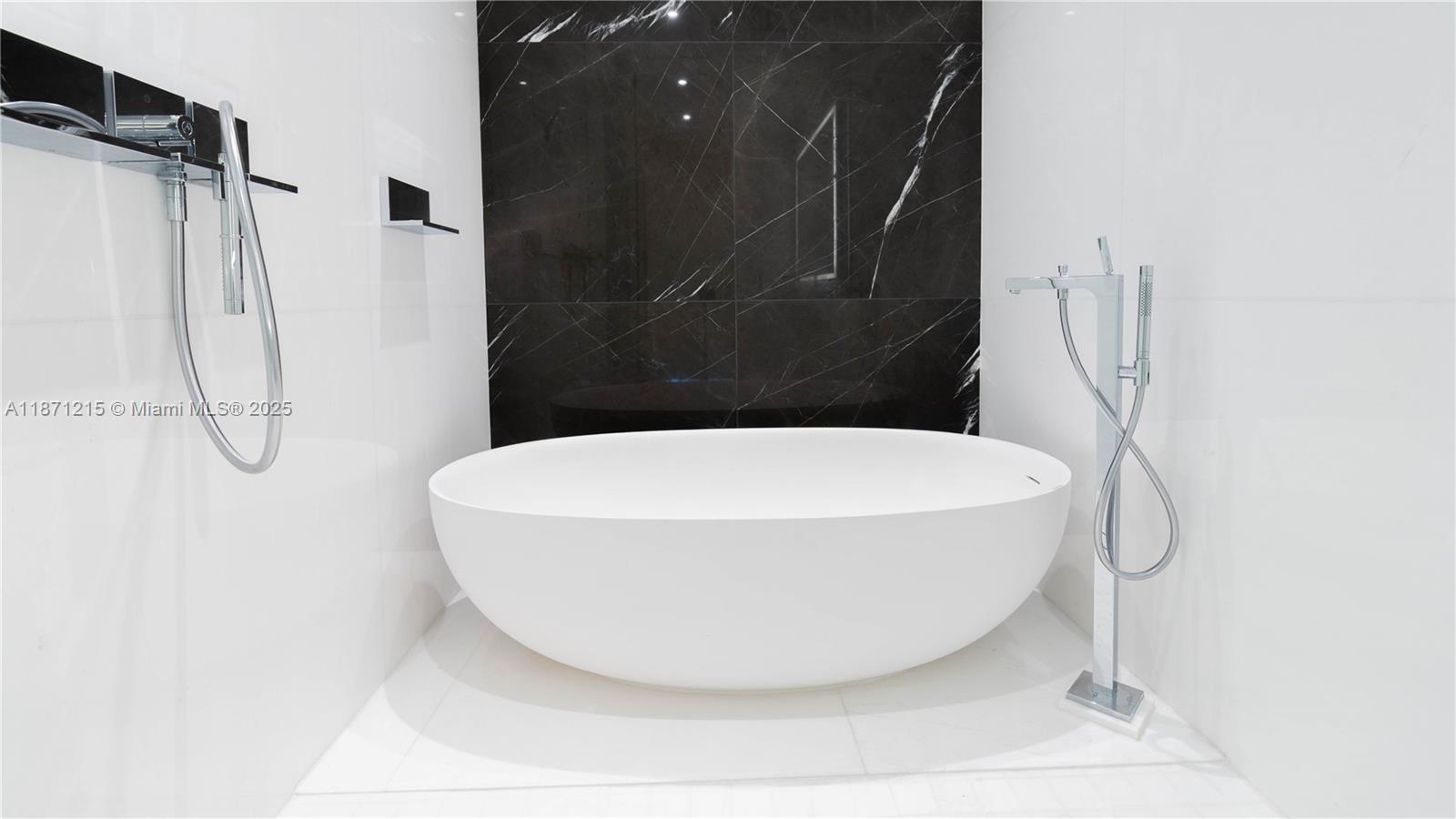 300 Biscayne Blvd Way, Unit 503C Miami, FL 33131 - Photo 24 of 64