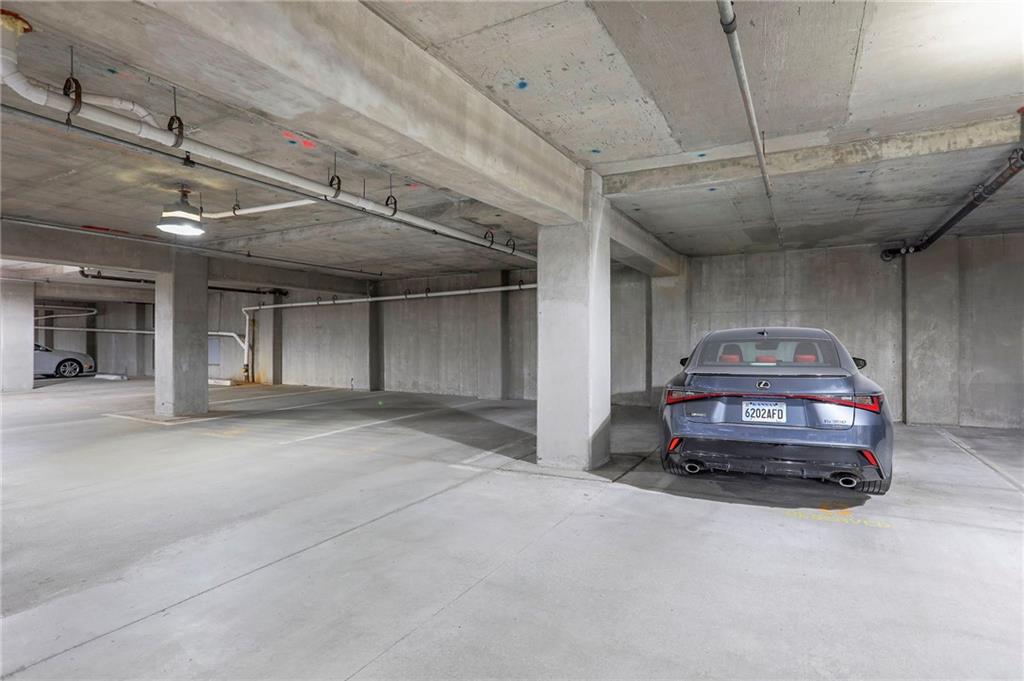 10531 Mission Road, Unit 207 Leawood, KS 66206 - Photo 30 of 34