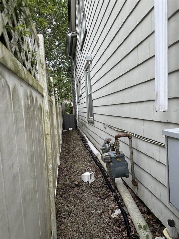 333 Cherry Street Fall River, MA 02720 - Photo 4 of 9