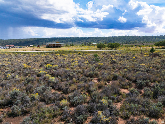14 East Spring Draw Drive, Unit 13 La Sal, UT 84530 - Photo 16 of 17 Additional content