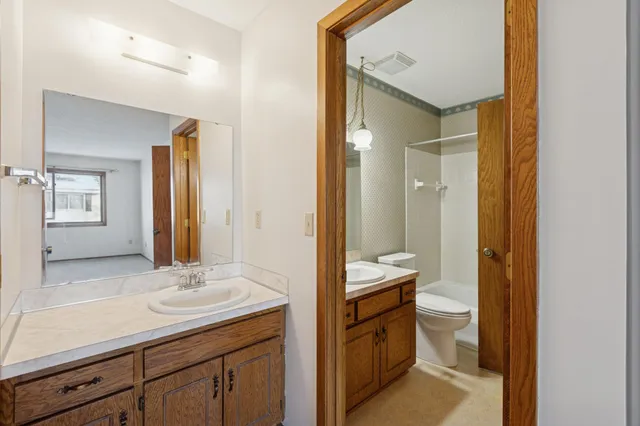 $230,000 | 8433 Yates Avenue North, Unit 6, Brooklyn Park, MN 55443