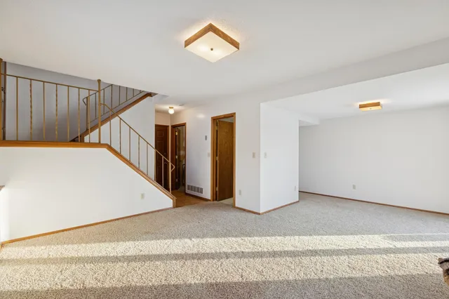 $230,000 | 8433 Yates Avenue North, Unit 6, Brooklyn Park, MN 55443