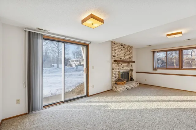 $230,000 | 8433 Yates Avenue North, Unit 6, Brooklyn Park, MN 55443