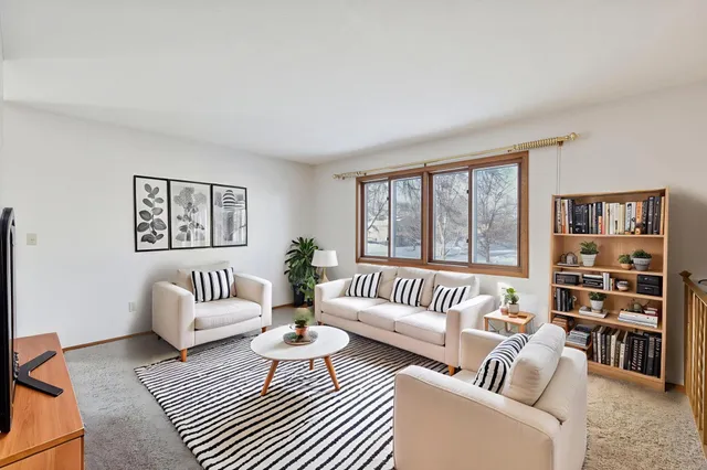 $230,000 | 8433 Yates Avenue North, Unit 6, Brooklyn Park, MN 55443