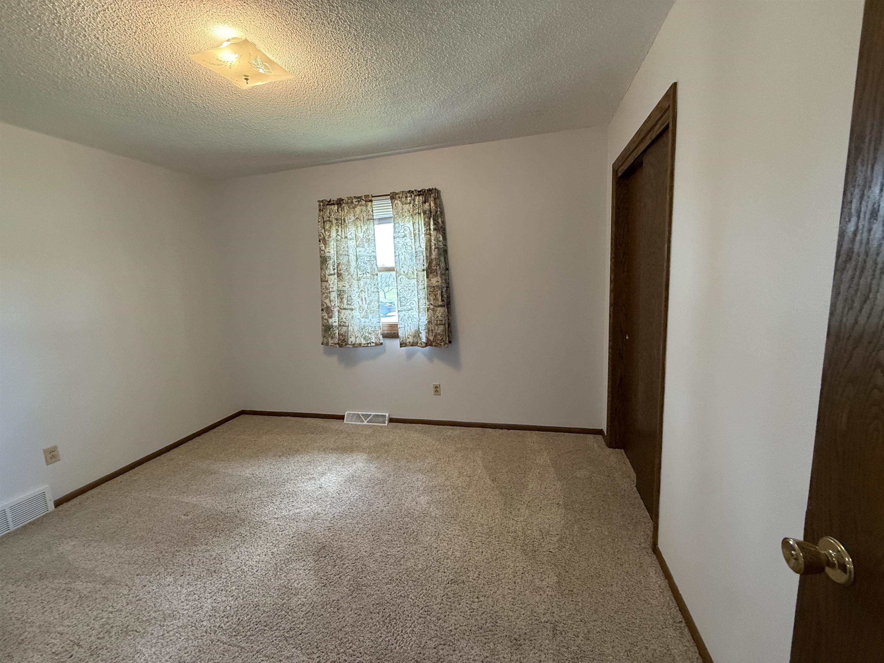 2126 Kowalski Road Kronenwetter, WI 54455 - Photo 24 of 34