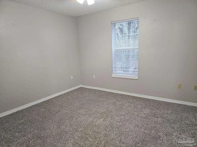 $1,135 | 6828 Hunt Street, Milton, FL 32570