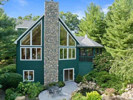 $1,475,000 | 765 Brickley Court, Fontana, WI 53125