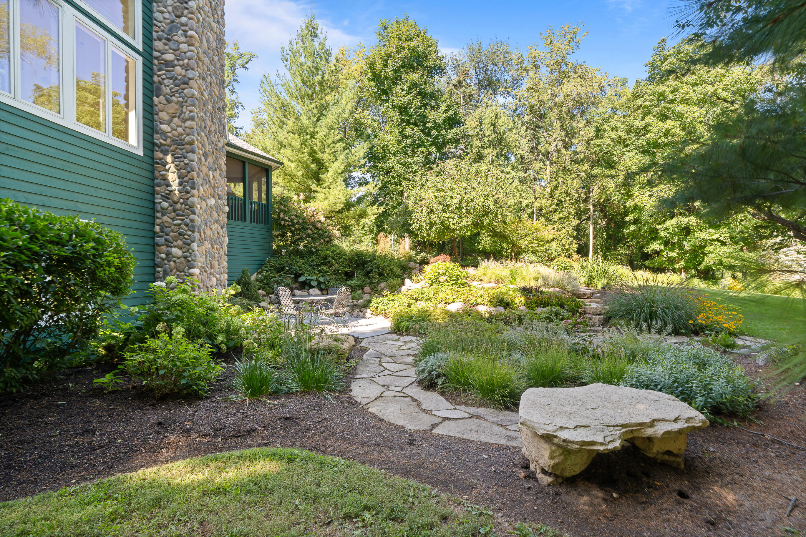 765 Brickley Court Fontana, WI 53125 - Photo 110 of 130 765 Brickley - Selects-31