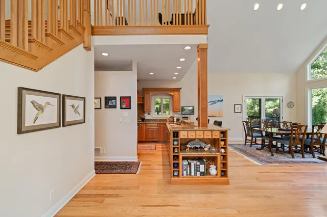 $1,475,000 | 765 Brickley Court, Fontana, WI 53125