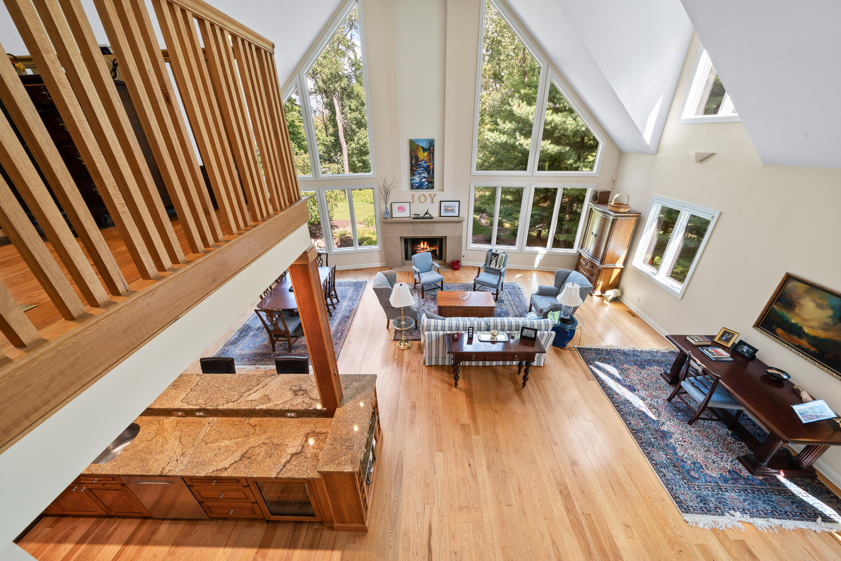 765 Brickley Court Fontana, WI 53125 - Photo 116 of 130 Great Room