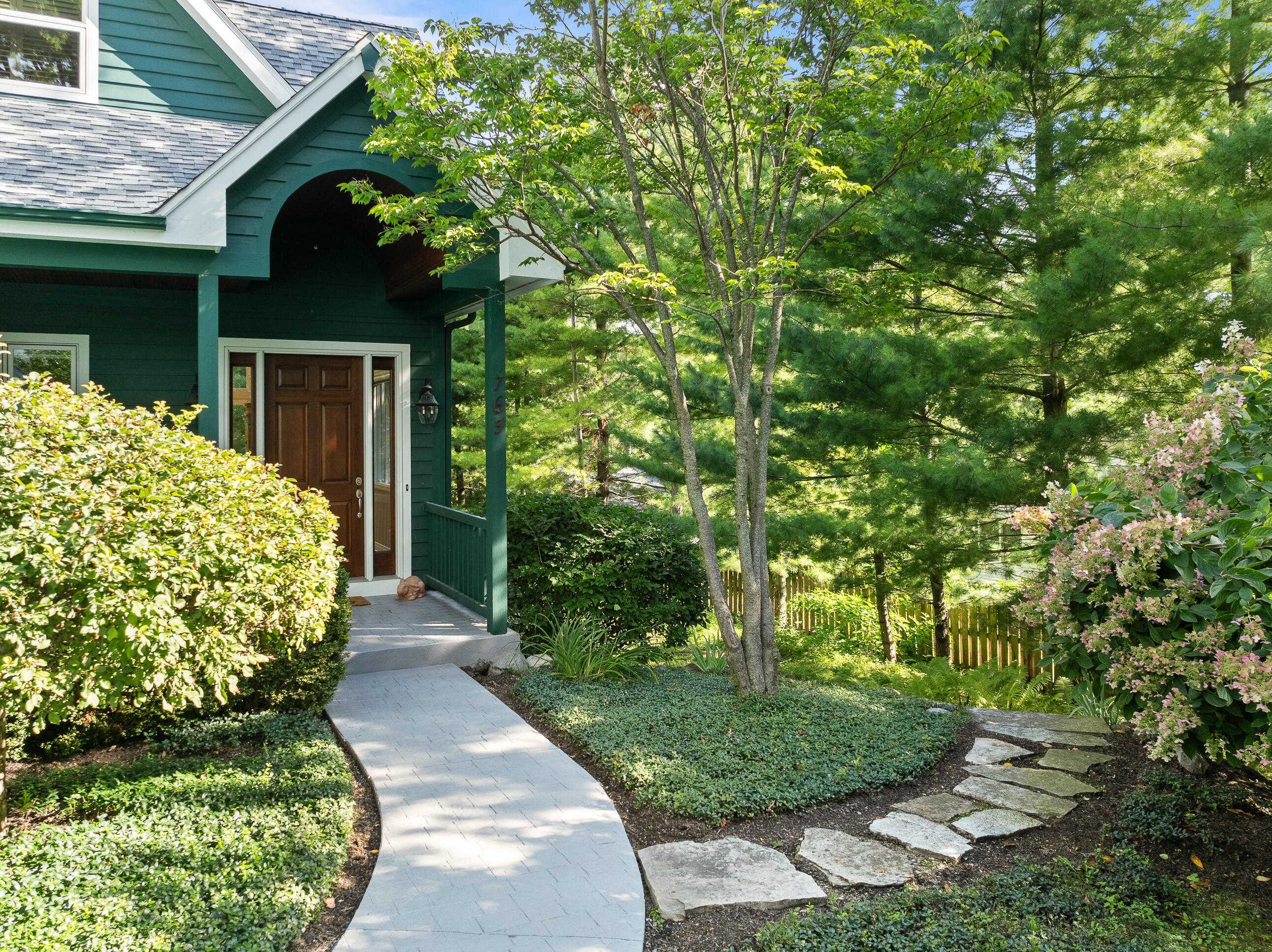 765 Brickley Court Fontana, WI 53125 - Photo 130 of 130 Beautiful Entrance