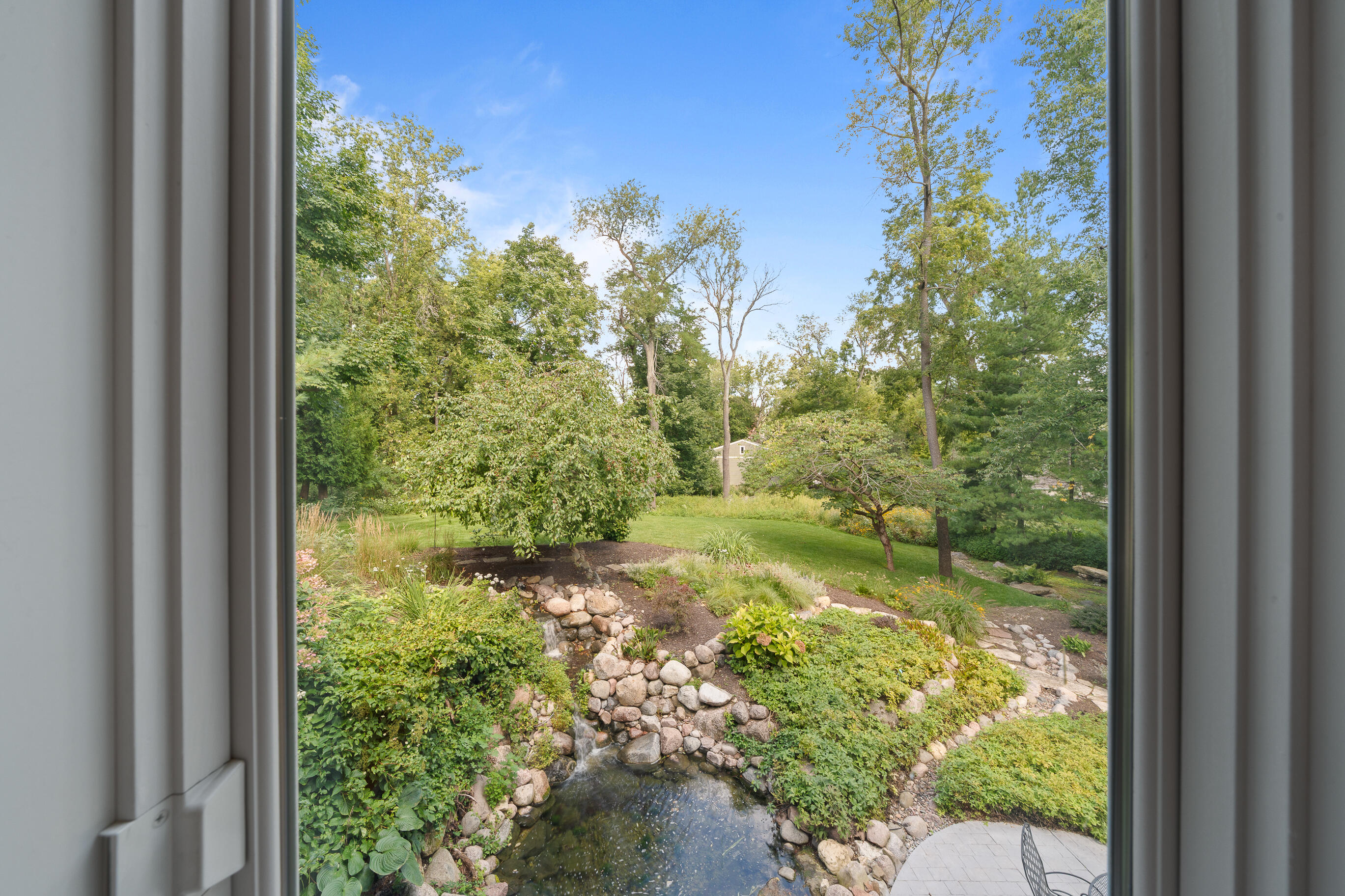 765 Brickley Court Fontana, WI 53125 - Photo 30 of 130 Amazing Yard