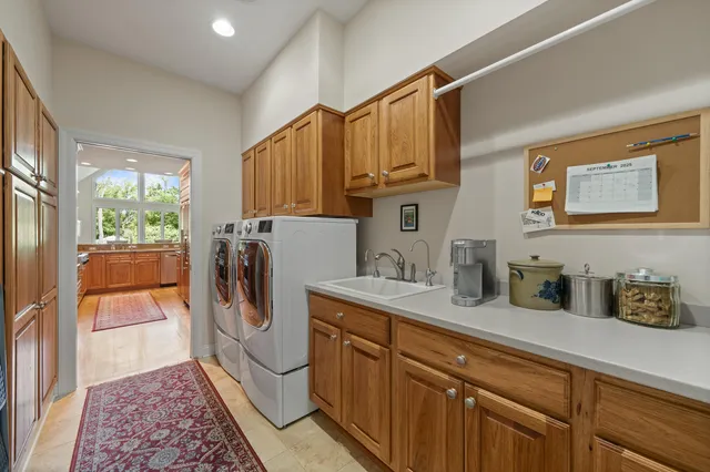 $1,475,000 | 765 Brickley Court, Fontana, WI 53125