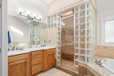 $1,475,000 | 765 Brickley Court, Fontana, WI 53125