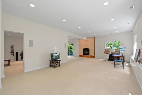 $1,475,000 | 765 Brickley Court, Fontana, WI 53125