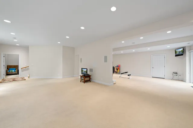 $1,475,000 | 765 Brickley Court, Fontana, WI 53125