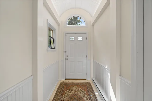 $1,475,000 | 765 Brickley Court, Fontana, WI 53125