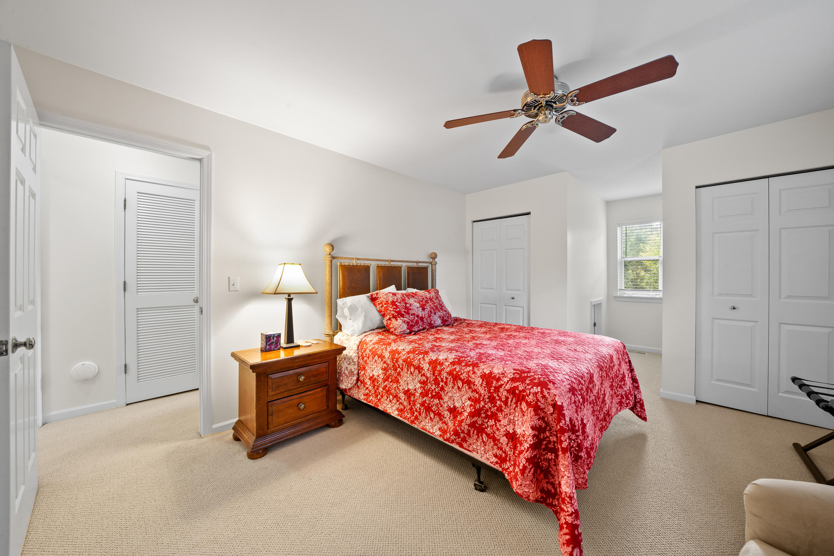 765 Brickley Court Fontana, WI 53125 - Photo 65 of 130 Apartment Bedroom