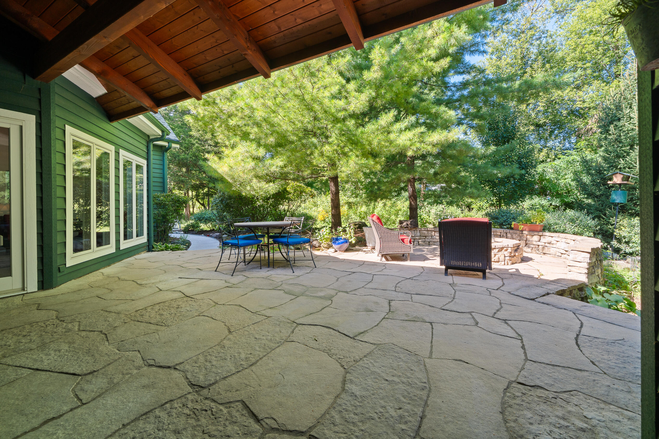 765 Brickley Court Fontana, WI 53125 - Photo 70 of 130 Amazing Covered Porch