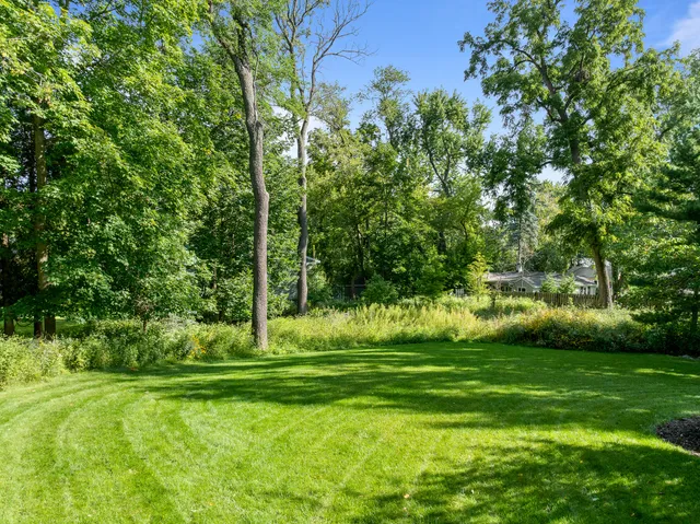$1,475,000 | 765 Brickley Court, Fontana, WI 53125