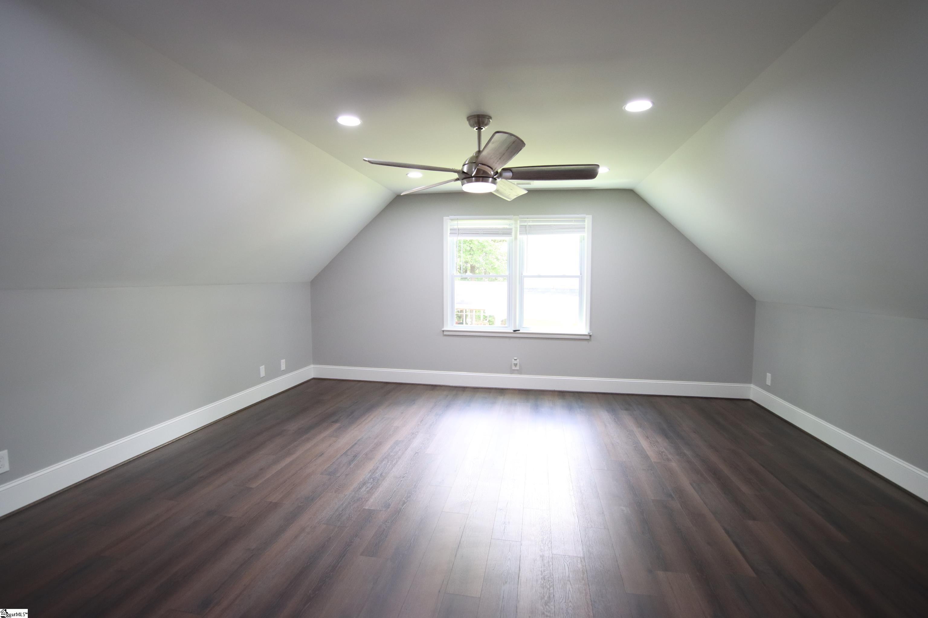 821 Brooks Road Mauldin, SC 29662 - Photo 17 of 36 Gallery Image 17