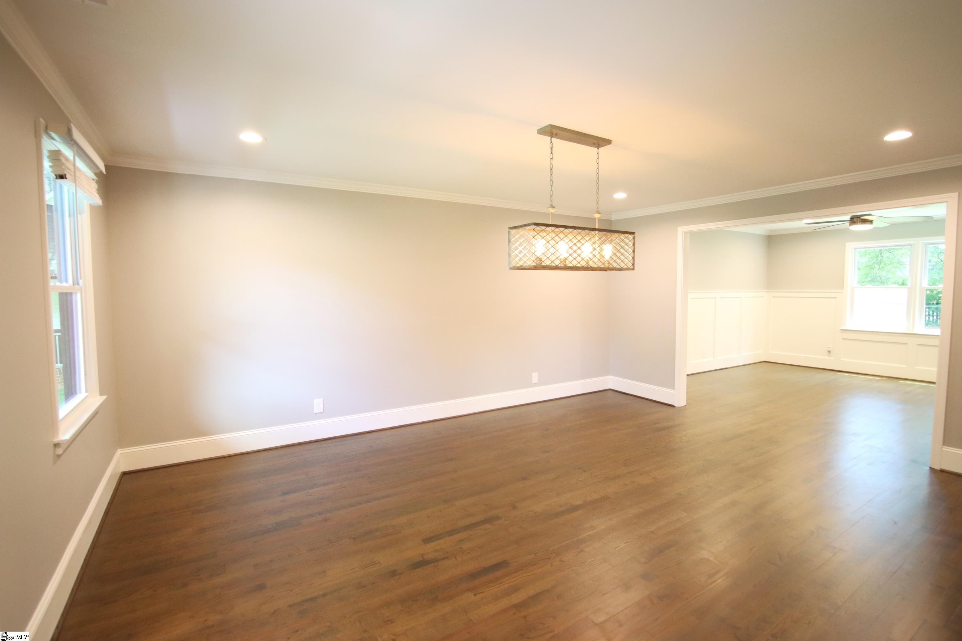 821 Brooks Road Mauldin, SC 29662 - Photo 7 of 36 Gallery Image 7
