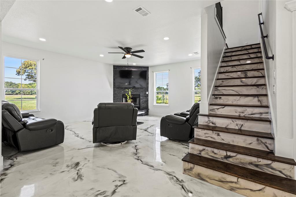 233 Private Road, Unit 7786 Wills Point, TX 75169 - Photo 13 of 23 Gallery Image 13
