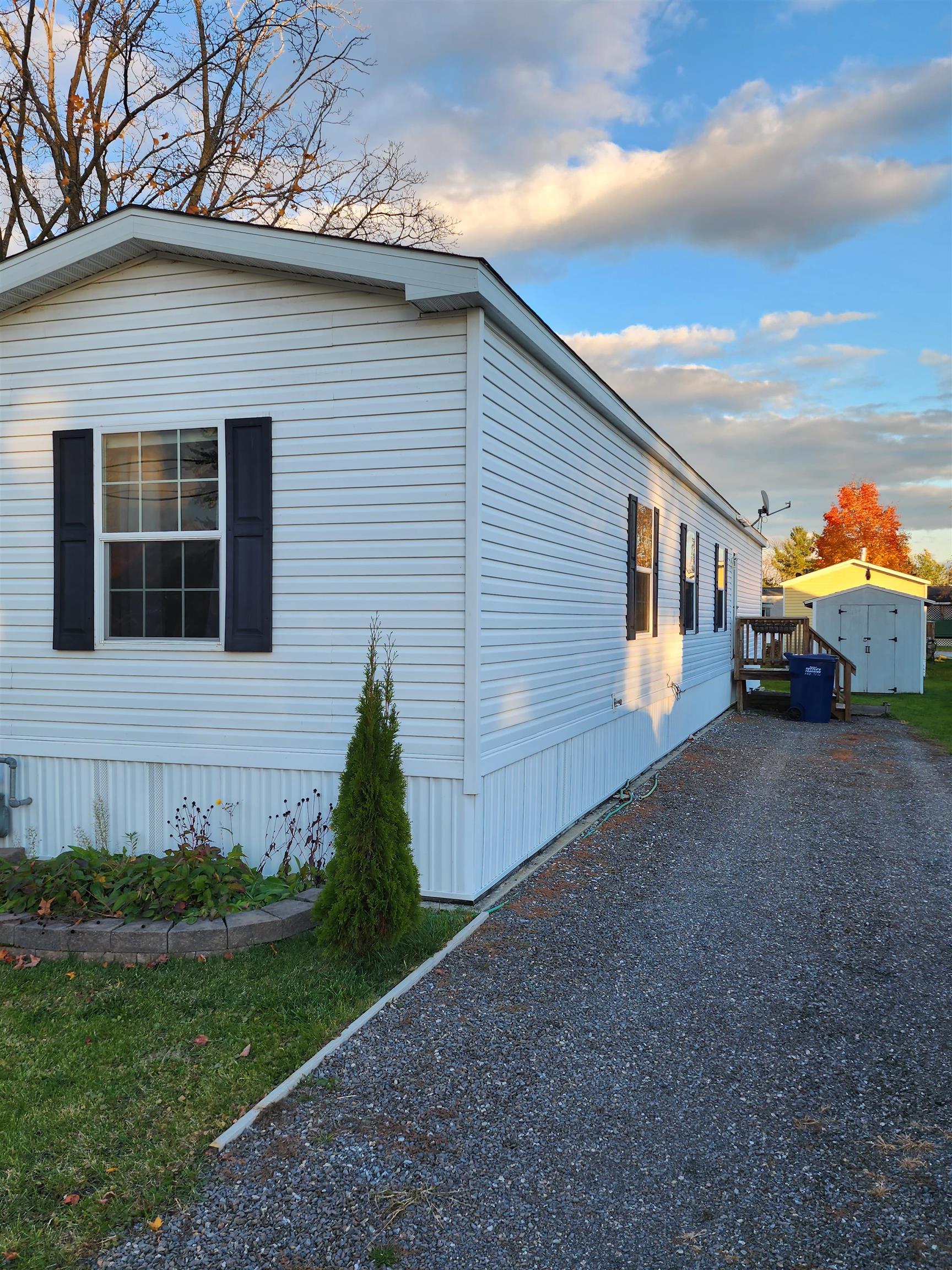 17 Middle Road Swanton, VT 05488 - Photo 3 of 19 Gallery Image 3